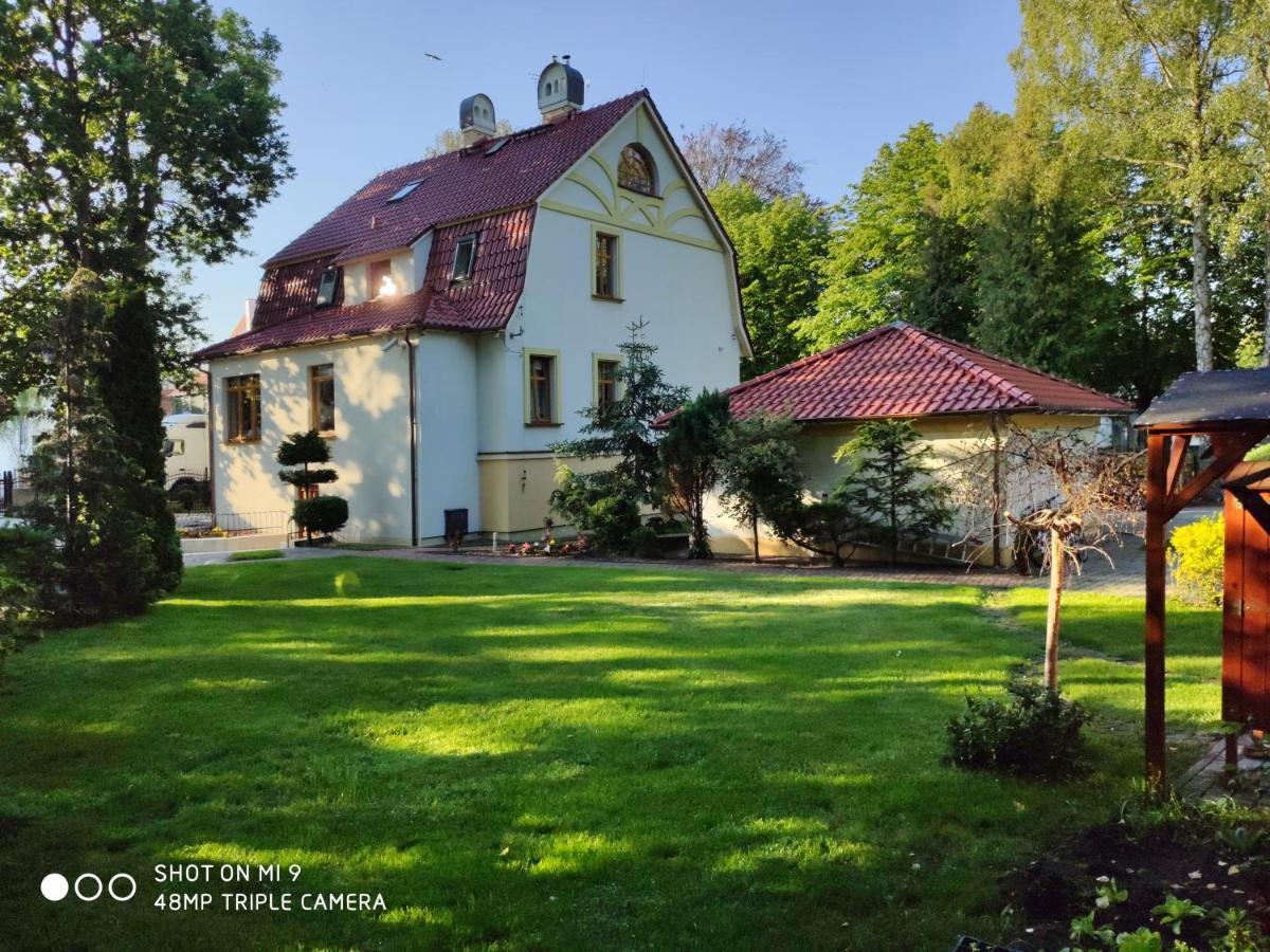 Willa Pod Debami Świnoujście Buitenkant foto